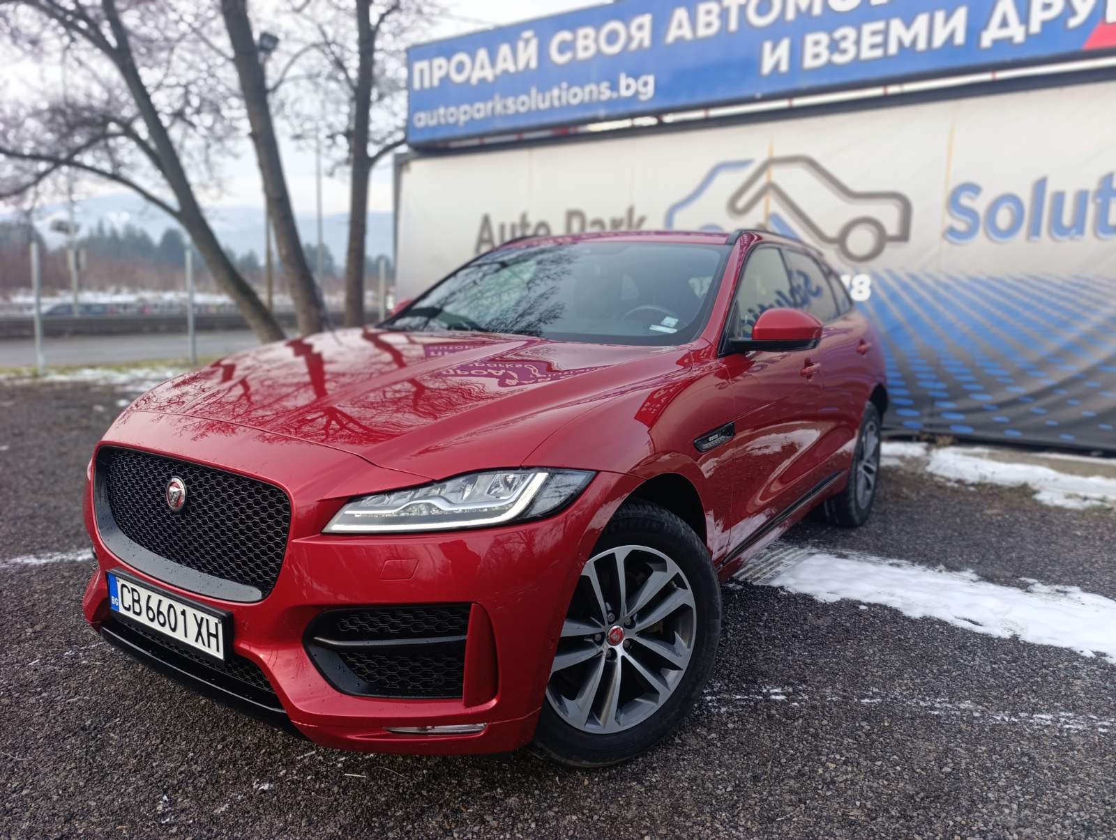 JAGUAR F-PACE